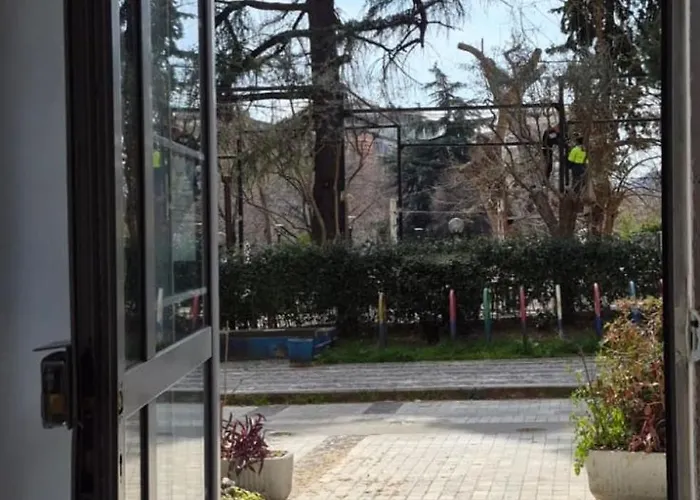 Kevin's 103 - Tirana, Albania 公寓